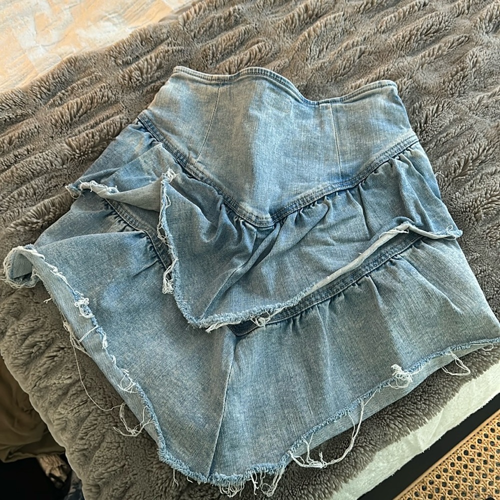 Worn once denim skirt